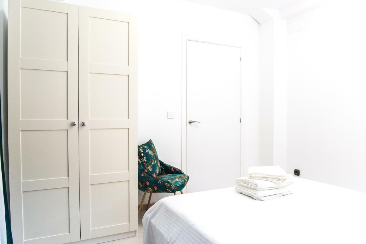 Catedral Apartment บาเลนเซีย ภายนอก รูปภาพ